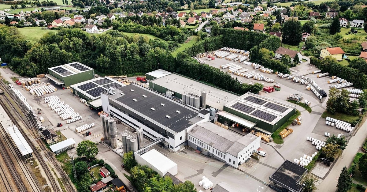 F_Austria_Neulengbach_Exterior_0140_web-featured