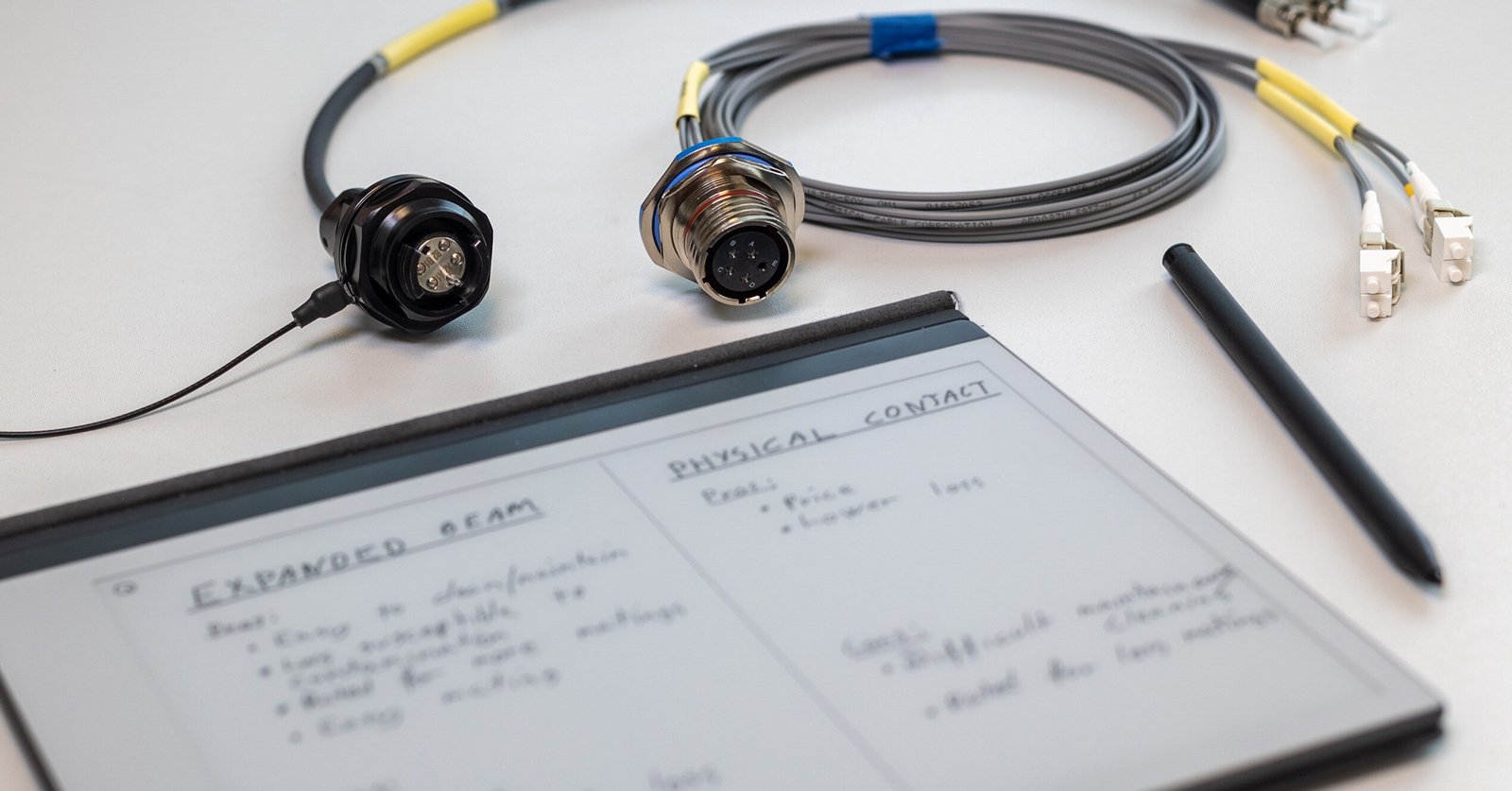 Advantages of Expanded Beam connectors in field applications