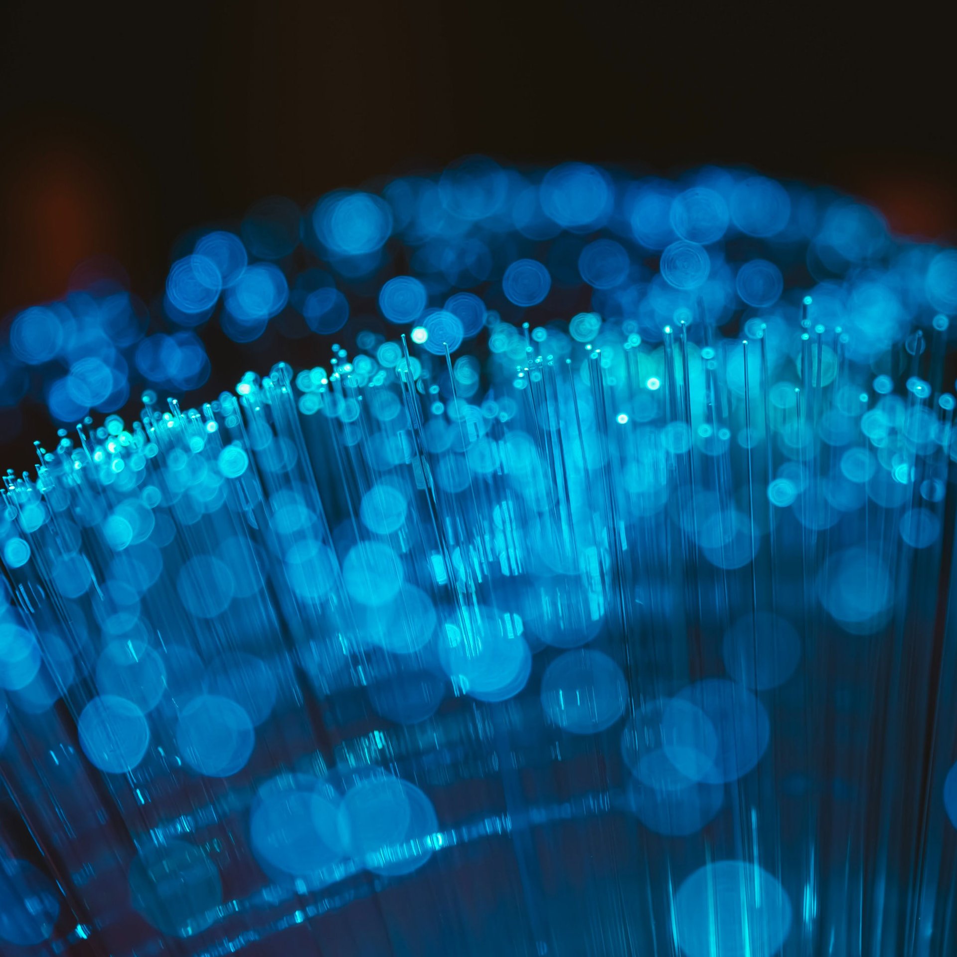 Hollow‑Core vs Multi‑Core: Which is the future of fiber technology?